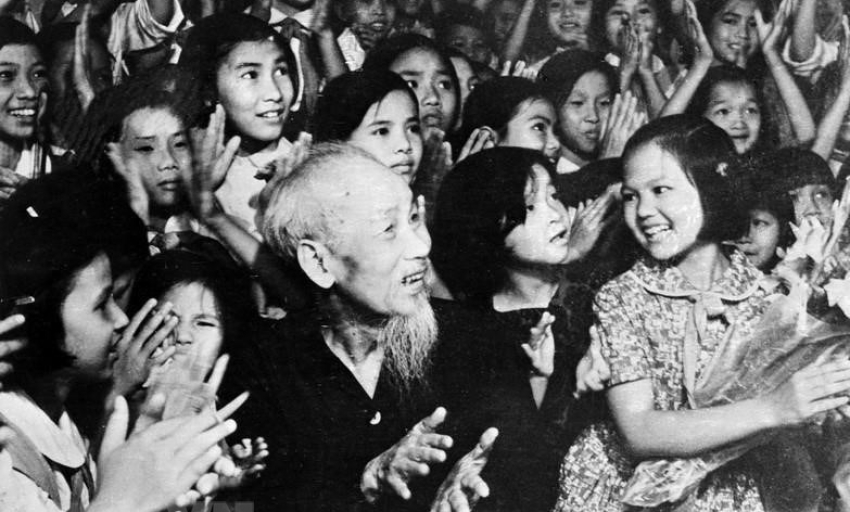 Âm nhạc và đời sống: Ca khúc về Bác