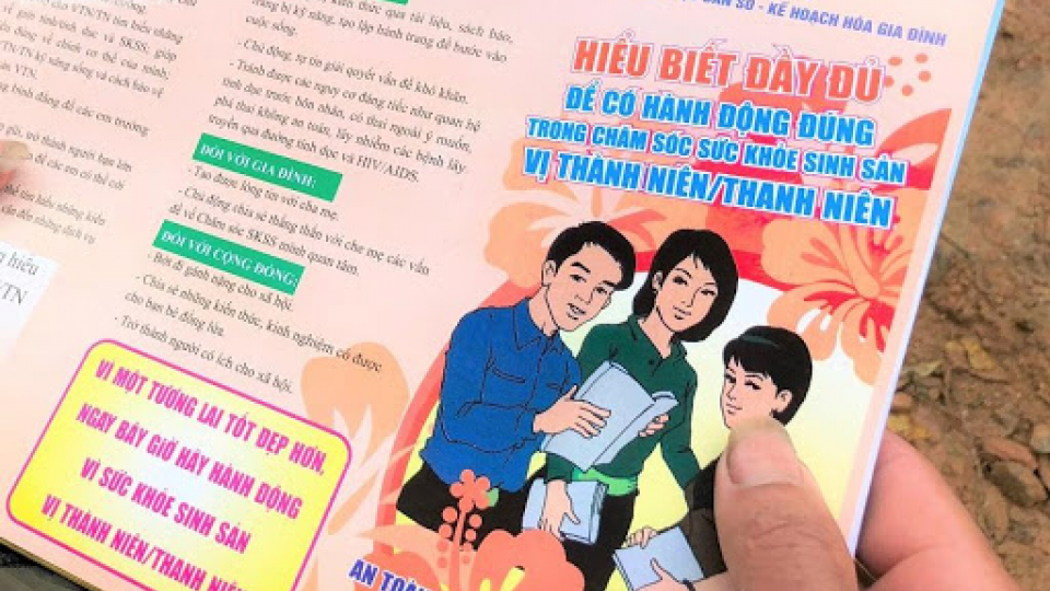 Chuyện cuối tuần: Chăm sóc sức khỏe sinh sản vị thành niên