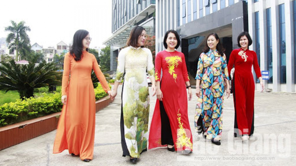 Chuyện cuối tuần: Những phụ nữ thổi lửa phong trào