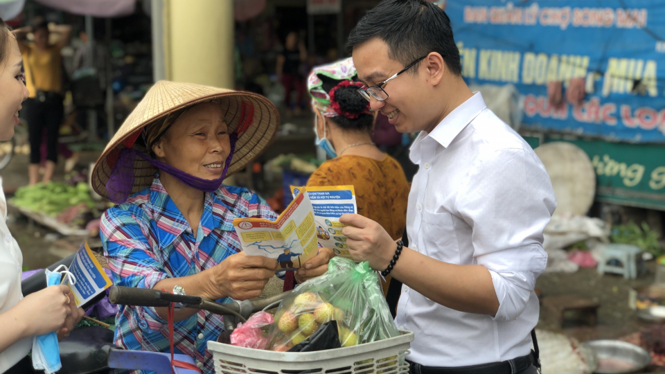 Chuyện cuối tuần: Tháng cao điểm về bảo hiểm xã hội tự nguyện