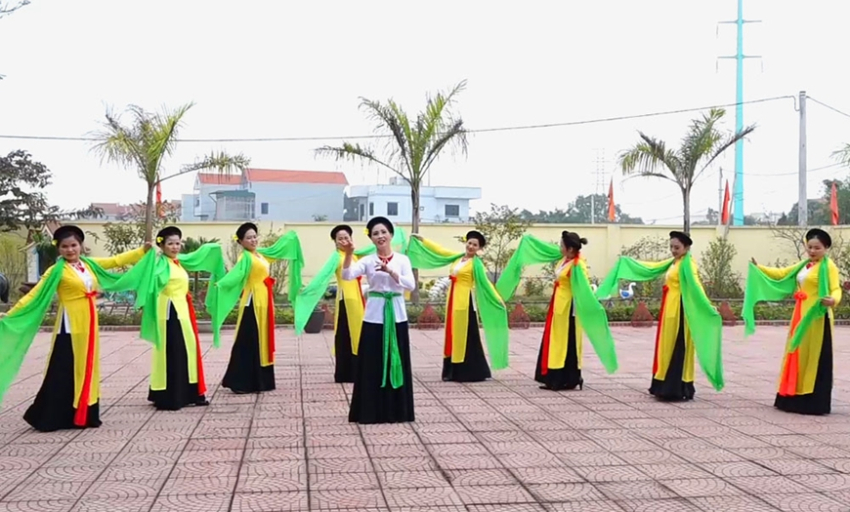 Liên hoan các Câu lạc bộ Chèo không chuyên