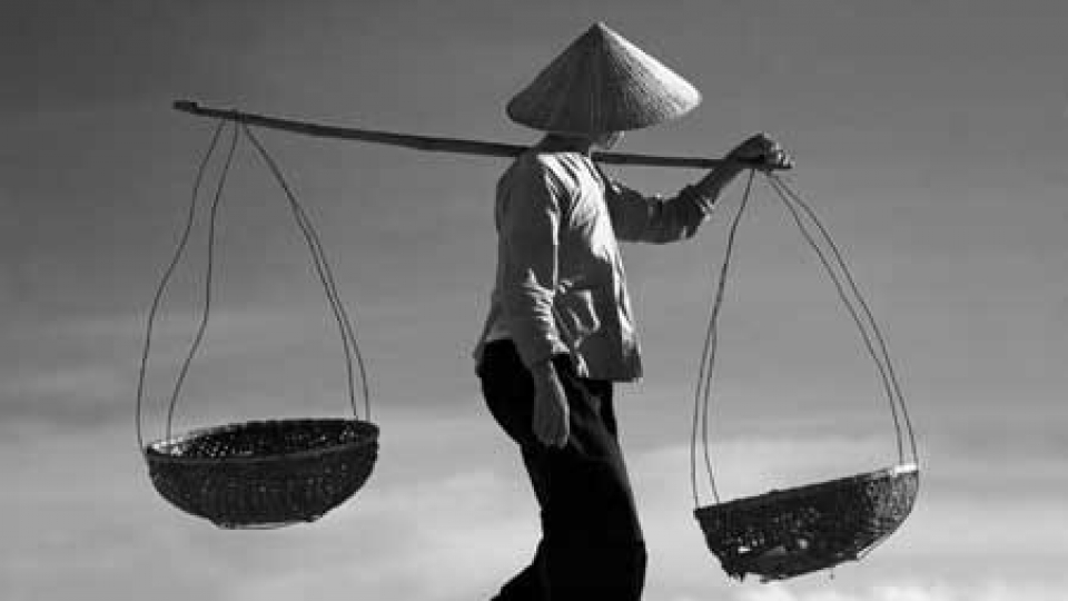 Truyện ngắn: Hai người đàn bà xóm Trại