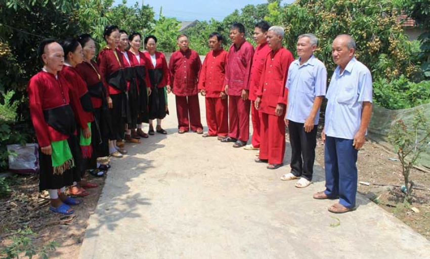 Văn hóa và Du lịch: Bảo tồn văn hoá dân tộc thiểu số qua số hóa ngôn ngữ