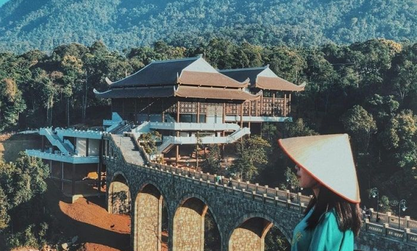 Văn hóa và Du lịch: Nghệ thuật sống chậm - Hưởng thụ những điều giản dị