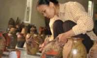 Để làng nghề tham gia vào du lịch