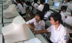 Chất lượng học sinh khối 12 nhìn từ kết quả 3 môn thi trắc nghiệm