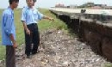 Khẩn trương khắc phục sạt trượt cơ đê hữu Đuống tại xã Xuân Lai (Gia Bình)