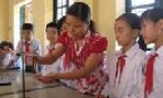 Gắn kiên cố phòng học với xây dựng trường chuẩn Quốc gia