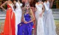 Miss Nga giành vương miện Hoa hậu thế giới 2008