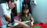 Người thăng hoa vẻ đẹp trang phục Quan họ
