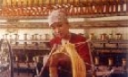 Tơ tằm Vọng Nguyệt chảy với dòng sông