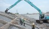 Chỉ đạo đẩy nhanh tiến độ các công trình trọng điểm tu bổ đê, kè, cống