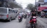 Thị xã Từ Sơn: Nhiều người “vô tư” không đội mũ bảo hiểm