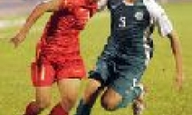 Công Vinh lập đại công, tuyển Việt Nam đè bẹp Macau 7-1
