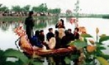 Mùa Xuân trẩy hội 
