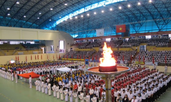 Hòa chung khát vọng nhanh hơn, cao hơn, xa hơn