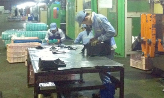 Một số vấn đề về hoạt động của doanh nghiệp trong khu công nghiệp 