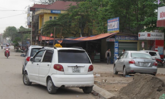 Lái xe taxi hay vi phạm trật tự ATGT 