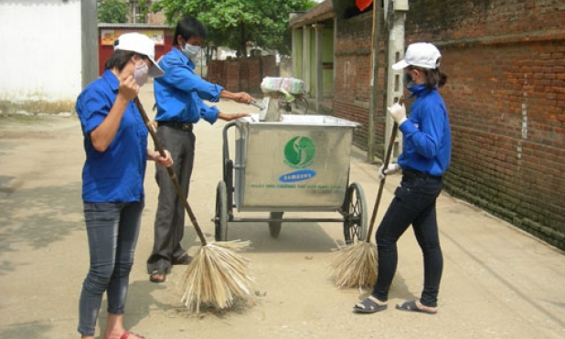 Tăng cường công tác quản lý, thu gom vận chuyển, tập kết rác thải nông thôn