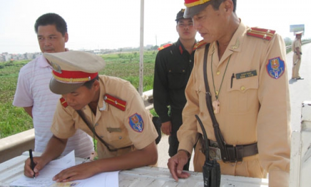 ATGT những tháng cuối năm - cần giải pháp mạnh
