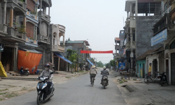 Hiên Vân thực hiện nếp sống văn minh