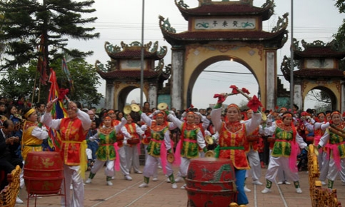 Chuyển biến tích cực trong thực hiện nếp sống văn minh