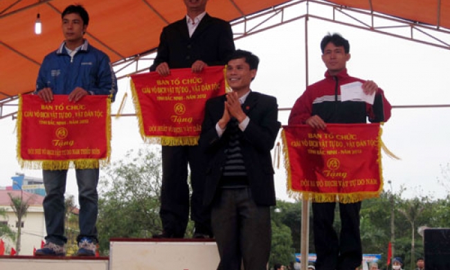 Môn vật Gia Bình phát triển chưa xứng tiềm năng