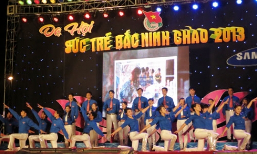 Nhiều hoạt động văn hóa, thể thao chào năm mới 2013