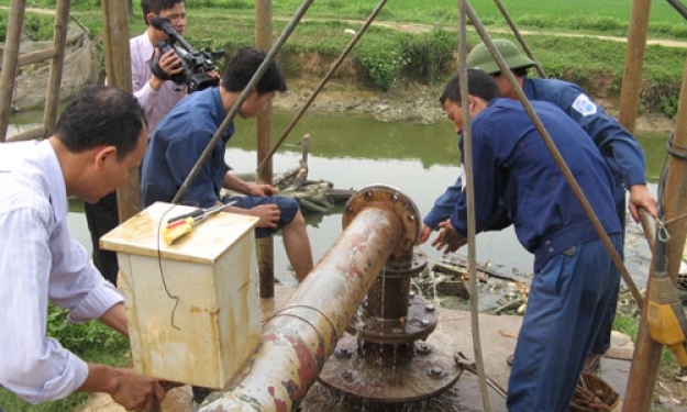 Nước sạch năm 2013 bảo đảm đủ nguồn nước sạch cho người dân
