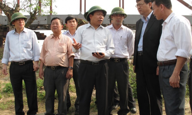 Chủ tịch UBND tỉnh Nguyễn Nhân Chiến kiểm tra tiến độ các công trình xây dựng