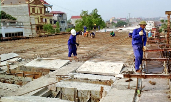 Thi công cầu đường bộ Thị Cầu-chặng nước rút 