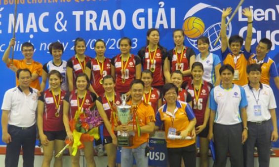 Nhìn lại giải bóng chuyền nữ Quốc tế Cup LienViet PostBank 2013