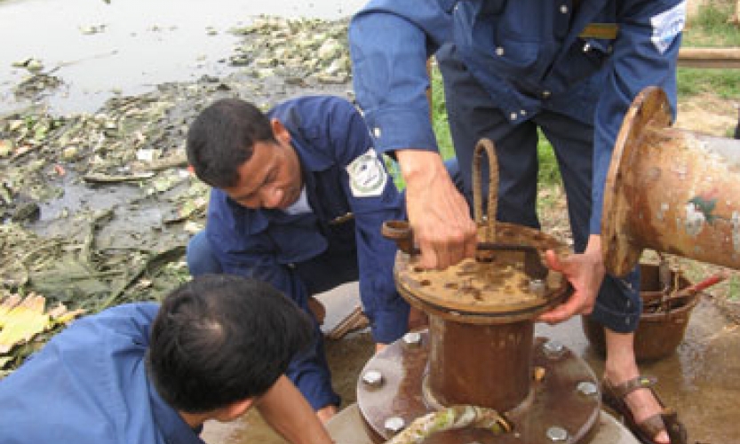 Bảo đảm cung cấp đủ nước sạch trong mùa hè