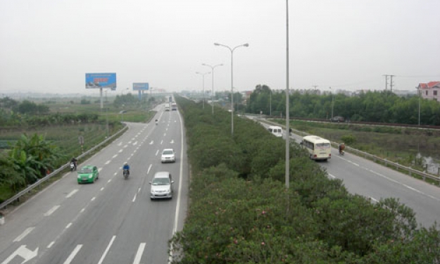 Quyết liệt kiềm chế tai nạn giao thông 