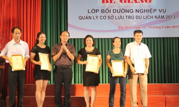 Bồi dưỡng nghiệp vụ quản lý cơ sở lưu trú du lịch