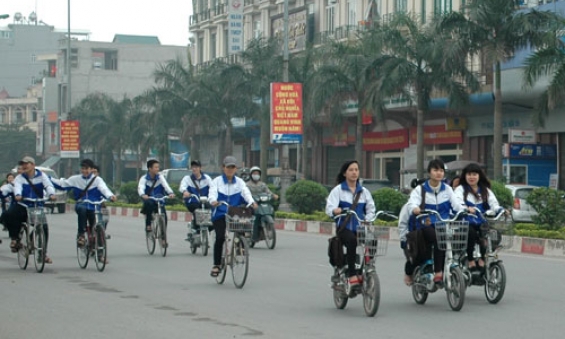 Giáo dục ý thức chấp hành pháp luật giao thông cho thanh, thiếu niên
