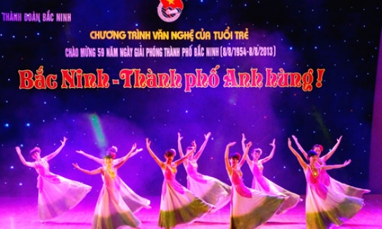 Văn nghệ chào mừng 59 năm giải phóng thành phố Bắc Ninh