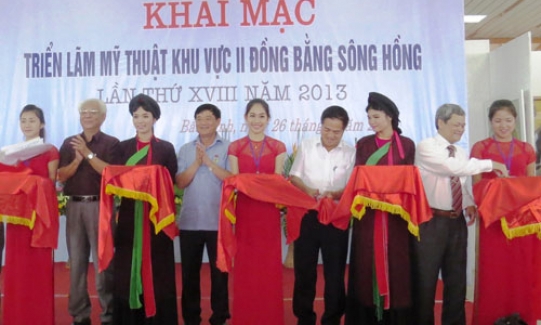 Khai mạc triển lãm mỹ thuật khu vực đồng bằng sông Hồng lần thứ 18 tại Bắc Ninh