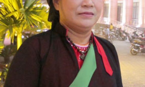 Em là cây Ngải đắng 