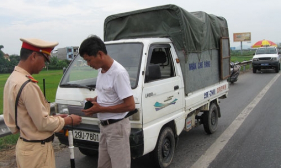 Thực hiện cao điểm xử lý vi phạm quy định nồng độ cồn khi tham gia giao thông