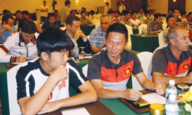 U19 Việt Nam ra biển lớn