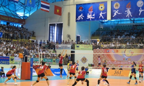 Thắng Kazakhstan, Việt Nam vươn lên đứng đầu bảng vòng loại
