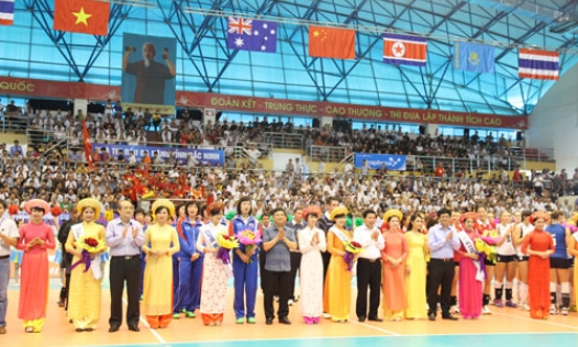 Khai mạc giải Bóng chuyền nữ quốc tế VTV Cup 2014