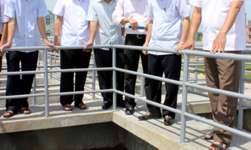 Khánh thành nhà máy nước thị trấn Chờ