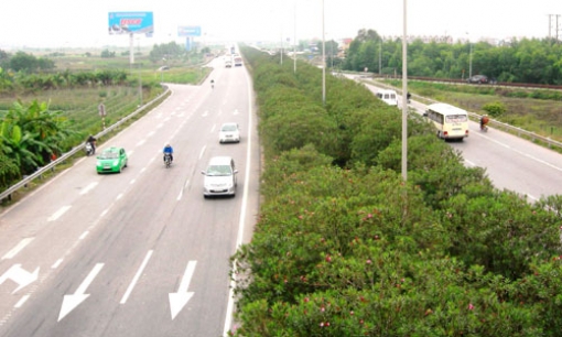 Tạo hiệu ứng tích cực từ Tháng ATGT