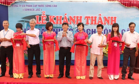 Khánh thành nhà máy nước sạch Sông Cầu