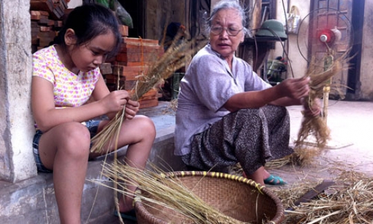 Giữ lại... “đời “rơm