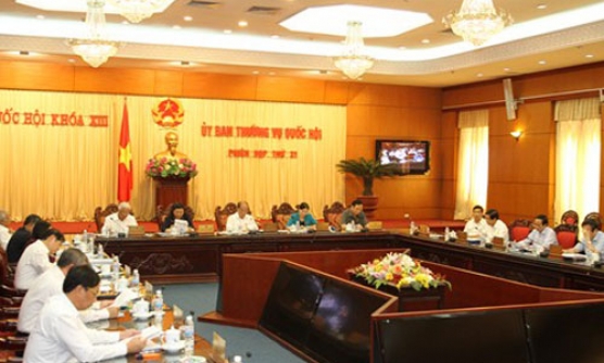 UBTVQH thảo luận Dự án Luật Ban hành VBQPPL