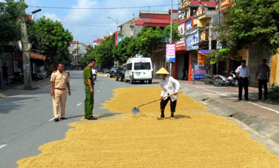 Kiểm tra công tác bảo đảm trật tự ATGT tại huyện Gia Bình