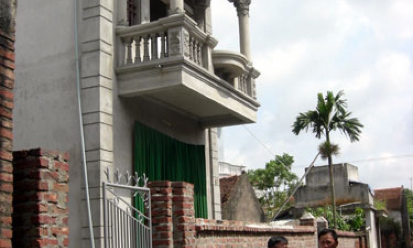 Đánh giá tiến độ xây dựng nhà ở cho người có công